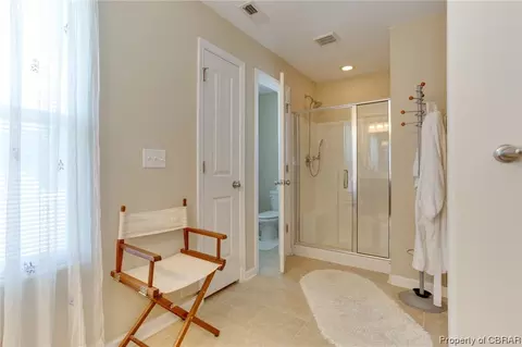 8 Boger Cir, Hampton, VA 23664 photo 34