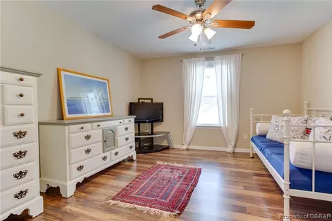 8 Boger Cir, Hampton, VA 23664 photo 22
