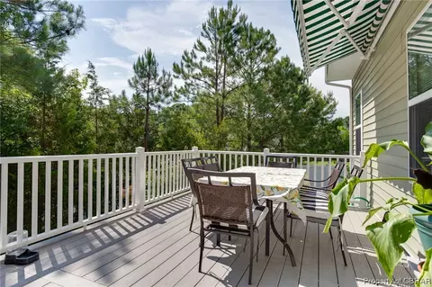 8 Boger Cir, Hampton, VA 23664 photo 41