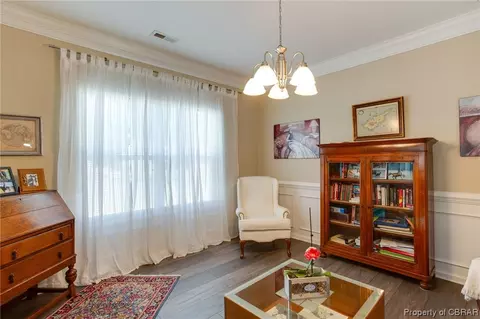 8 Boger Cir, Hampton, VA 23664 photo 9