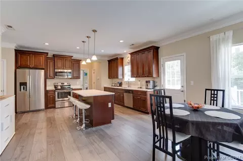 8 Boger Cir, Hampton, VA 23664 photo 16