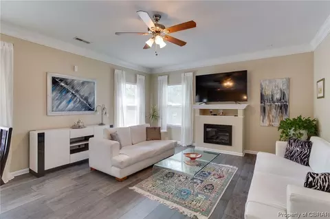 8 Boger Cir, Hampton, VA 23664 photo 13