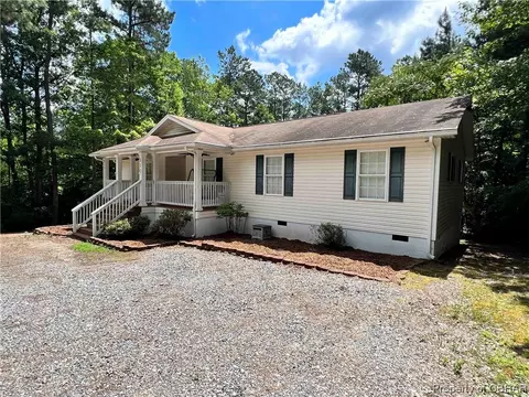 110 Sutherland St, Lancaster, VA 22503 photo 2