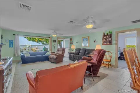 3879 Old Concord Rd, Gloucester, VA 23061 photo 13
