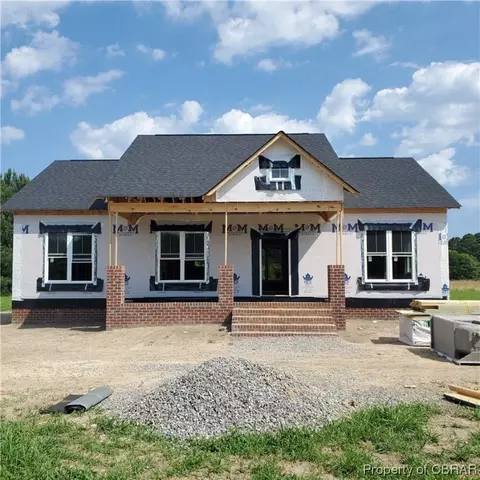 52 Dunton Ln, White Stone, VA 22578