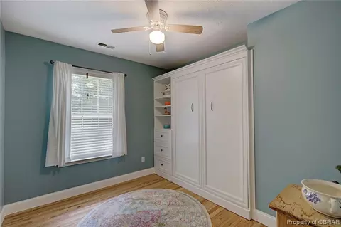 8463 Kitchener Dr, Gloucester, VA 23061 photo 18