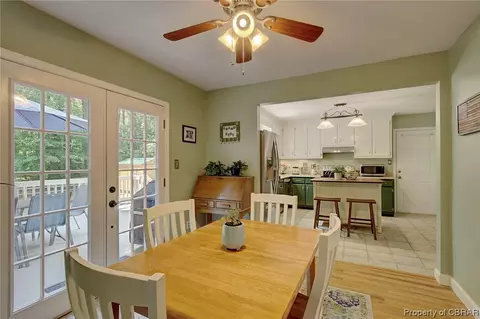 8463 Kitchener Dr, Gloucester, VA 23061 photo 6