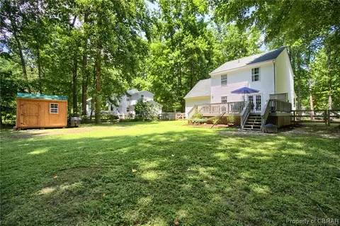 8463 Kitchener Dr, Gloucester, VA 23061 photo 25