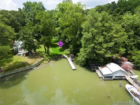 111 Hanamalea Ln, Topping, VA 23169 photo 15