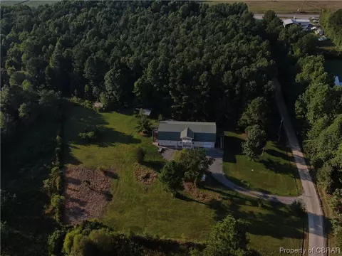 162 Irishmen Ln, Dutton, VA 23050
