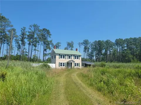 763 Aarons Beach Rd, Diggs, VA 23045