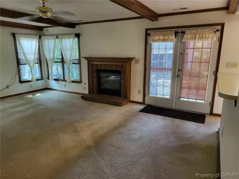 611 Burton St, Hampton, VA 23666 photo 10