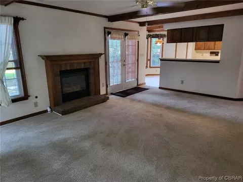 611 Burton St, Hampton, VA 23666 photo 12