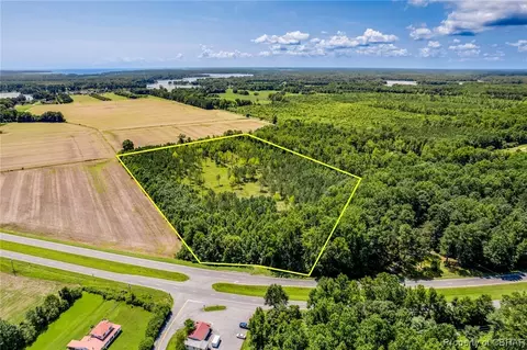 16 46ac John Clayton Memorial Hwy, North, VA 23128