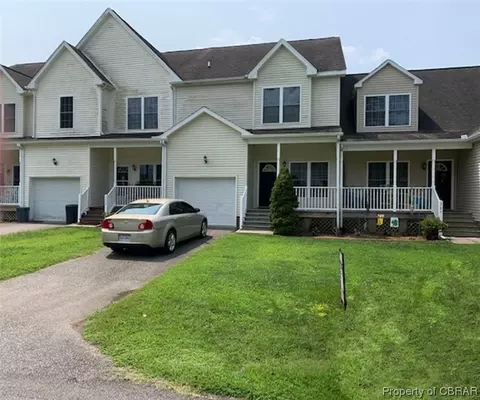 360 Park St, Urbanna, VA 23175