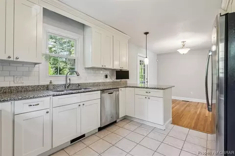902 Jackson Dr, Williamsburg, VA 23185 photo 16