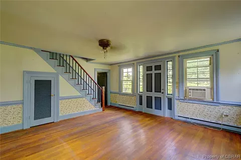 5974 Ware Neck Rd, Gloucester, VA 23061 photo 7