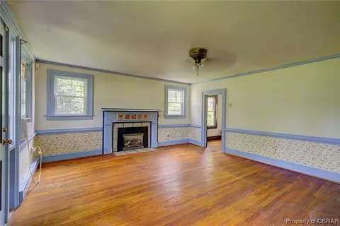 5974 Ware Neck Rd, Gloucester, VA 23061 photo 9