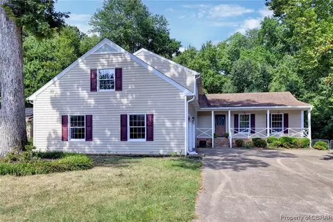 27 Cherbourg Dr, Newport News, VA 23606