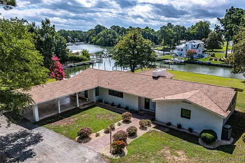78 Summerlynn Rd, Deltaville, VA 23043
