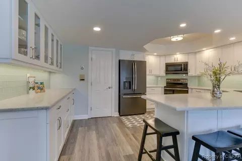 7 Mainsail Dr, Hampton, VA 23664 photo 11