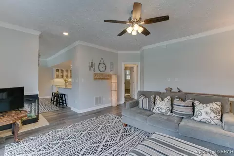 7 Mainsail Dr, Hampton, VA 23664 photo 8