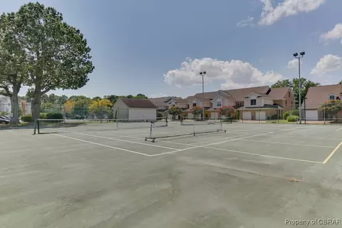 7 Mainsail Dr, Hampton, VA 23664 photo 25