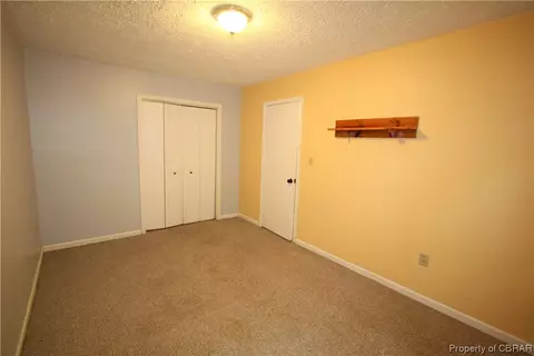6725 Hollybrook Ln, Gloucester, VA 23061 photo 20