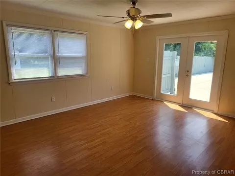 109 Lynnhaven Dr, Hampton, VA 23666 photo 33