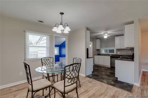 111 Fox Hill Rd, Hampton, VA 23669 photo 3