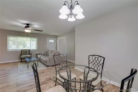 111 Fox Hill Rd, Hampton, VA 23669 photo 9
