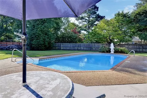1643 Colony Cir, Gloucester Point, VA 23062 photo 28