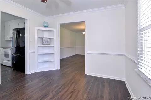 1643 Colony Cir, Gloucester Point, VA 23062 photo 8