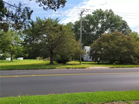 2740 King William, West Point, VA 23181