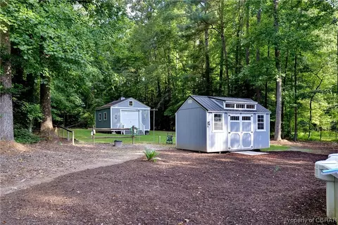 7024 Tracey Ct, Gloucester, VA 23061 photo 24