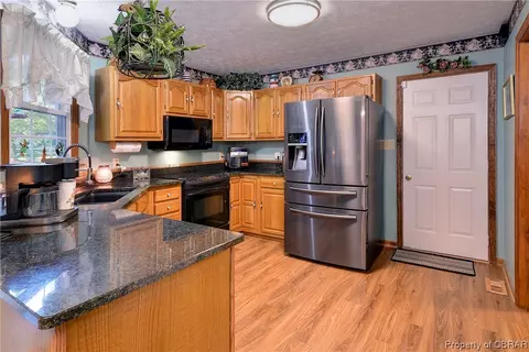 7024 Tracey Ct, Gloucester, VA 23061 photo 7