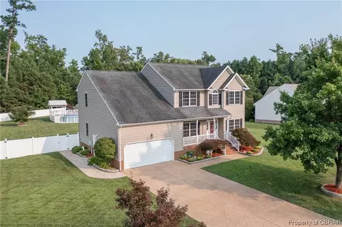 200 Middle Rd, Yorktown, VA 23692