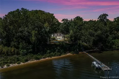 1615 Wilton Creek Rd, Hartfield, VA 23071