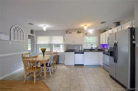 8387 Indian Rd, Gloucester, VA 23061 photo 8