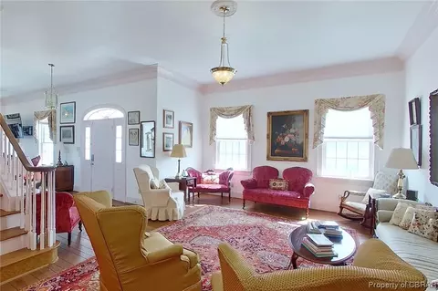 8895 N River Rd, Gloucester, VA 23061 photo 14