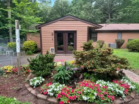 7322 Church Ln, Toano, VA 23168