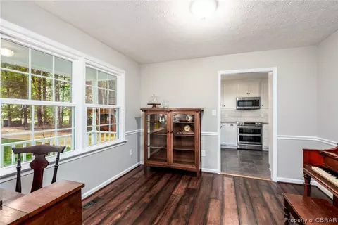 5357 Merganser Cir, Gloucester, VA 23061 photo 7
