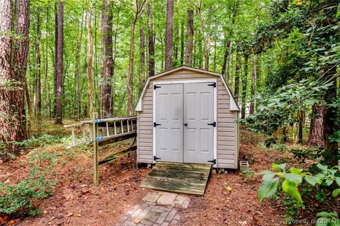 5357 Merganser Cir, Gloucester, VA 23061 photo 34