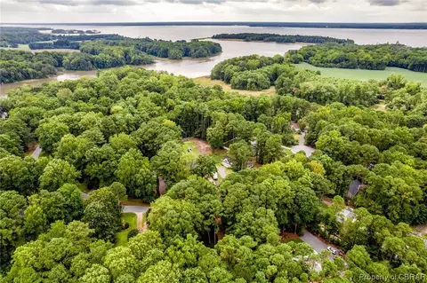 5357 Merganser Cir, Gloucester, VA 23061 photo 41