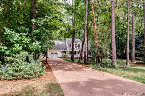 5357 Merganser Cir, Gloucester, VA 23061 photo 2