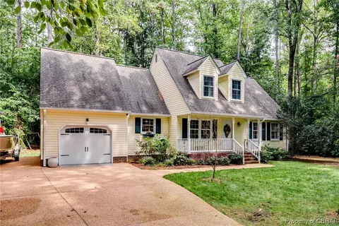 5357 Merganser Cir, Gloucester, VA 23061 photo 3