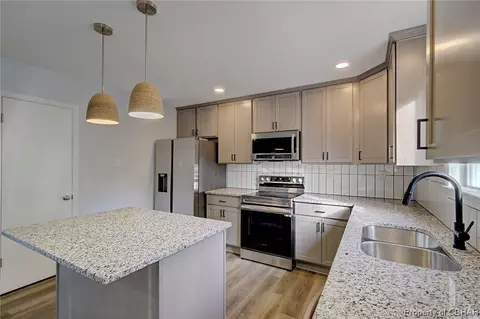 5017 Hickory Fork Rd, Gloucester, VA 23061 photo 12