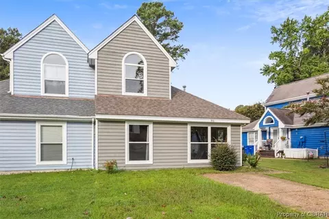 916 Woodcreek, Newport News, VA 23608