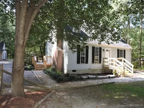 6370 Sterling Ct, Gloucester, VA 23061