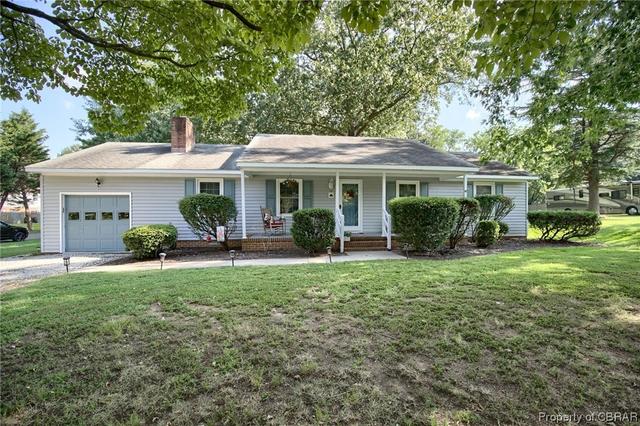 7404 Lafayette Heights Dr, Gloucester Point, VA 23062